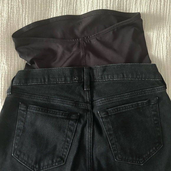 Abercrombie & Fitch Maternity 90s Straight Jeans - Picture 5 of 7